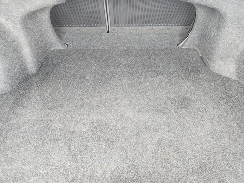 Used 2016 Toyota Camry SE image 32