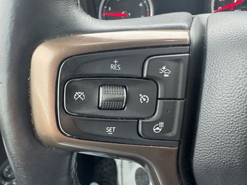 Used 2022 Chevrolet Silverado 3500 High Country w/ Z71 Off-Road Package image 17