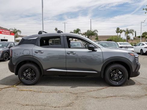 New 2026 Nissan Kicks SV FWD image 3