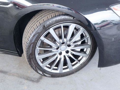 Used 2018 Maserati Ghibli RWD image 3