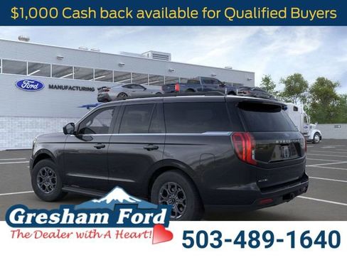 New 2025 Ford Expedition Active image 4