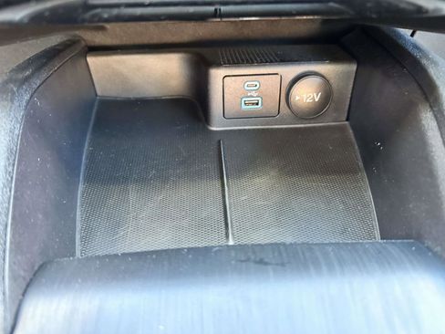 Used 2022 Ford Escape SEL image 27