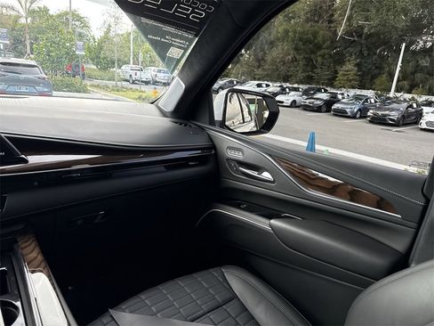 Used 2023 Cadillac Escalade Sport Platinum w/ LPO, ONYX Package image 13