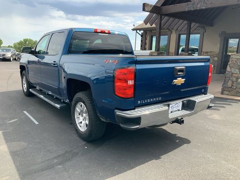 Used 2018 Chevrolet Silverado 1500 LT w/ Trailering Package AWD/4WD image 8