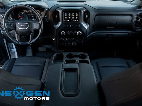 Used 2024 GMC Sierra 2500 Pro image 11