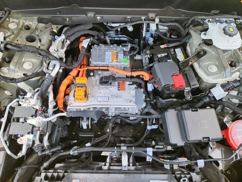 New 2026 Cadillac Vistiq Sport w/ LPO, Floor Liner Package image 23