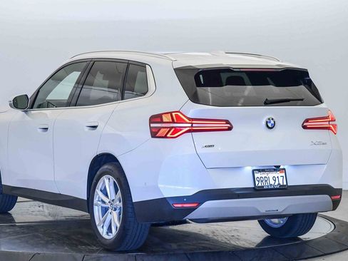 Used 2025 BMW X3 xDrive30i w/ Convenience Package image 2