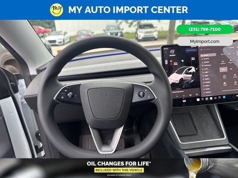 Used 2026 Tesla Model Y Long Range AWD/4WD image 7
