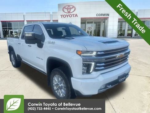 Used 2021 Chevrolet Silverado 2500 High Country w/ Z71 Off-Road Package image 1