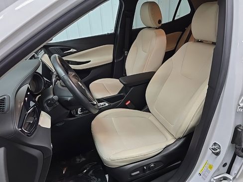 Used 2022 Buick Encore GX Select image 29