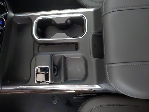 New 2026 Chevrolet Silverado 1500 RST w/ RST All Star Premium Package AWD/4WD image 22