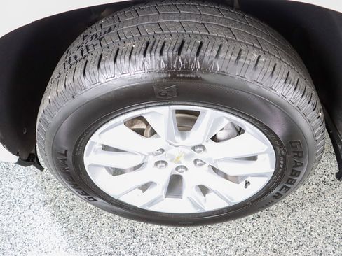 Used 2021 Chevrolet Silverado 1500 Custom image 11