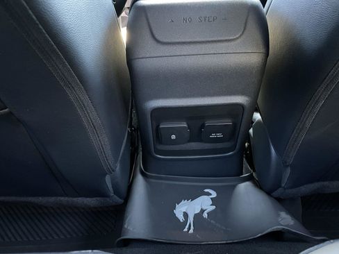 Used 2022 Ford Bronco Wildtrak image 34