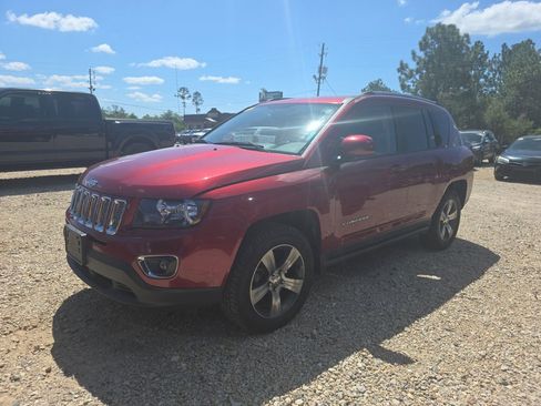 Used 2017 Jeep Compass High Altitude image 5