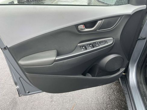 Used 2018 Hyundai Kona Limited image 25