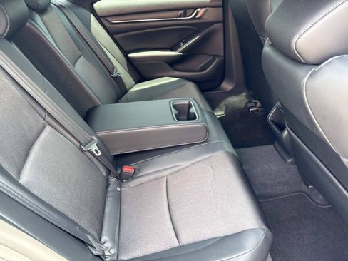 Used 2022 Honda Accord Sport image 16