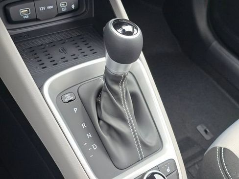 New 2026 Hyundai Venue SEL FWD image 26