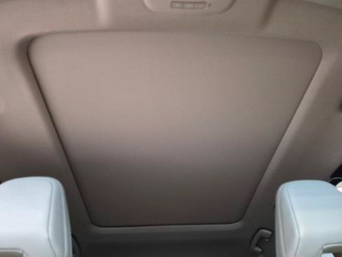 Certified 2023 Nissan Ariya AWD image 29