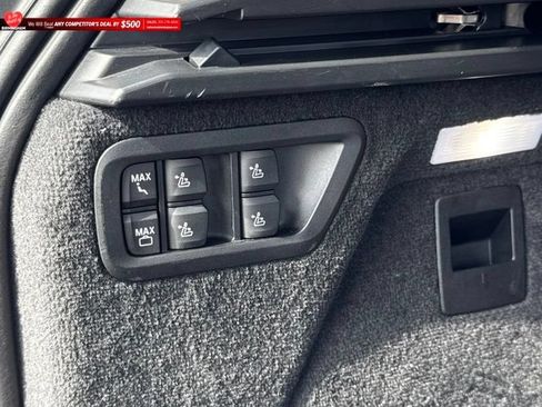 Used 2020 BMW X7 xDrive40i w/ Premium Package AWD/4WD image 15