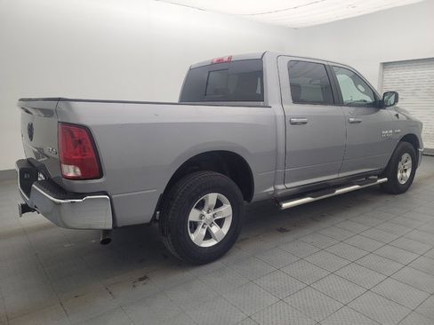 Used 2020 RAM 1500 Classic SLT w/ Luxury Group image 10