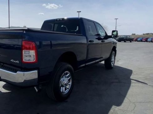 Used 2024 RAM 2500 Tradesman w/ Chrome Appearance Group AWD/4WD image 8