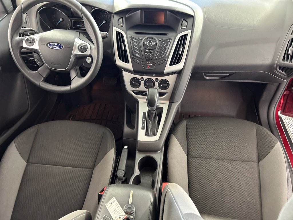 Used 2014 Ford Focus SE FWD image 22