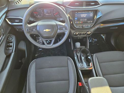 Used 2021 Chevrolet TrailBlazer LT w/ Convenience Package AWD/4WD image 12