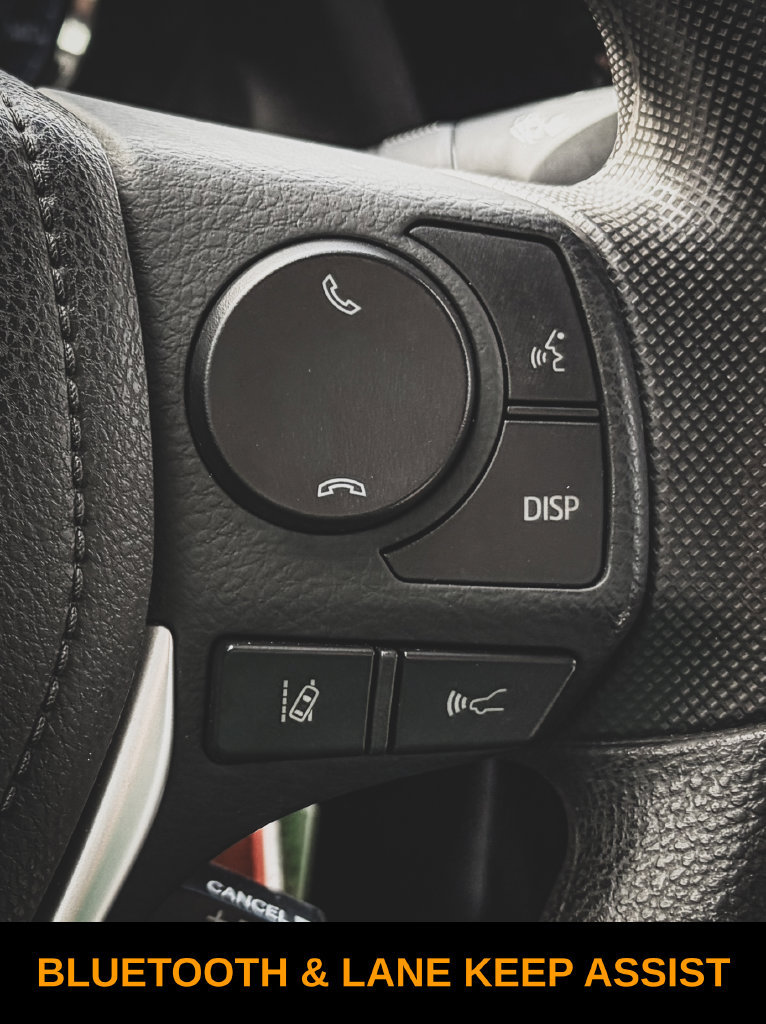 Used 2017 Toyota Corolla LE FWD image 9