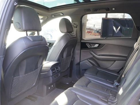 Used 2018 Audi Q7 3.0T Premium Plus AWD/4WD image 17