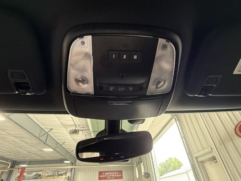 Used 2025 Dodge Durango GT w/ Trailer Tow Group IV AWD/4WD image 21