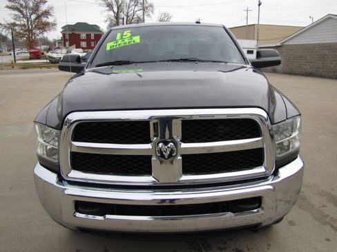 Used 2015 RAM 2500 Tradesman w/ Chrome Appearance Group image 3
