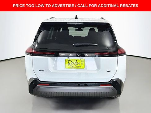 New 2026 Toyota RAV4 SE FWD image 6