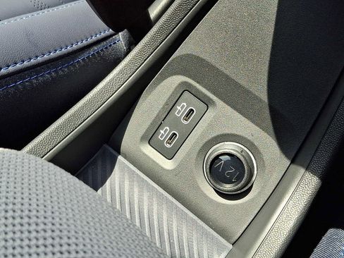 Used 2025 MINI Cooper S FWD image 23
