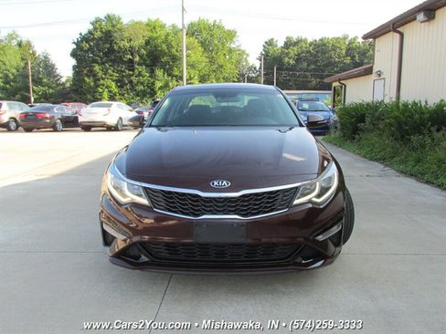 Used 2019 Kia Optima LX w/ LX 17" Wheel Package image 2