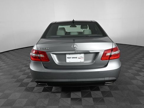 Used 2013 Mercedes-Benz E 350 Sedan image 23