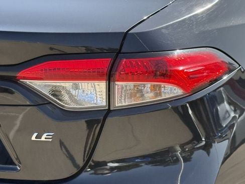 Used 2024 Toyota Corolla LE FWD image 7