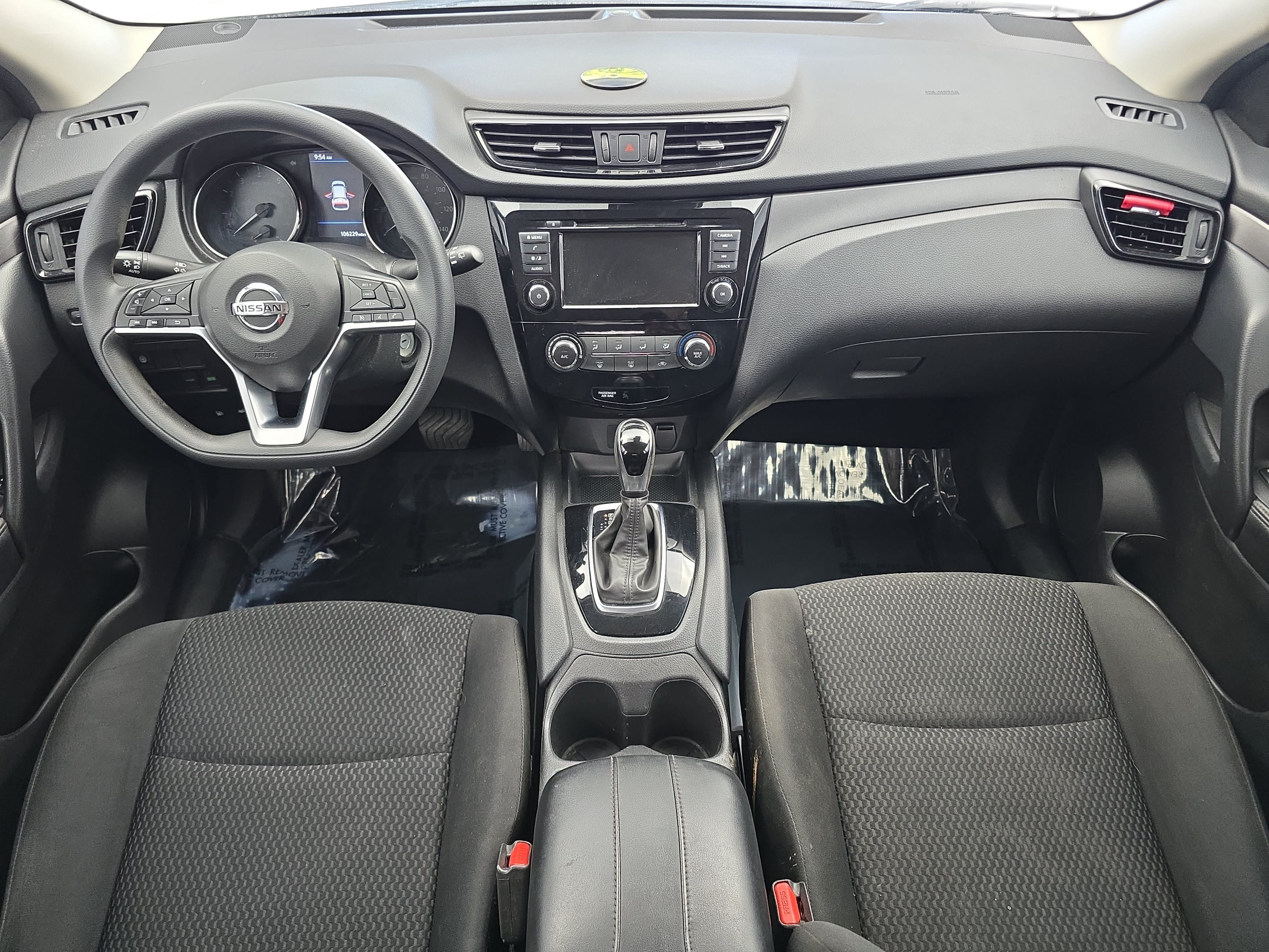Used 2020 Nissan Rogue Sport S w/ Appearance Package FWD image 9