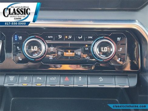 Used 2024 GMC Sierra 3500 Denali Ultimate image 19