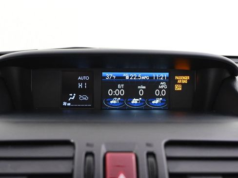 Used 2015 Subaru Forester 2.5i Limited image 27