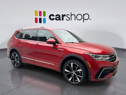 Used 2024 Volkswagen Tiguan SEL R-Line AWD/4WD image 7