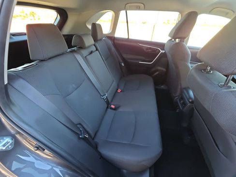 Used 2025 Toyota RAV4 LE image 27