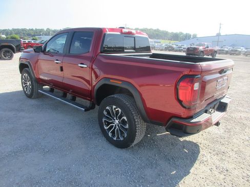 New 2026 GMC Canyon Denali AWD/4WD image 7