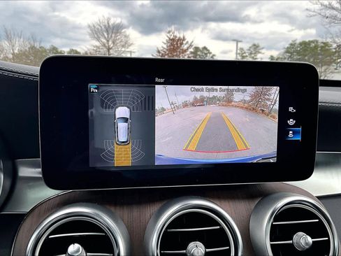 Certified 2022 Mercedes-Benz GLC 43 AMG 4MATIC image 26