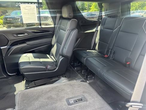 Used 2022 Cadillac Escalade Sport w/ Touring Package AWD/4WD image 13