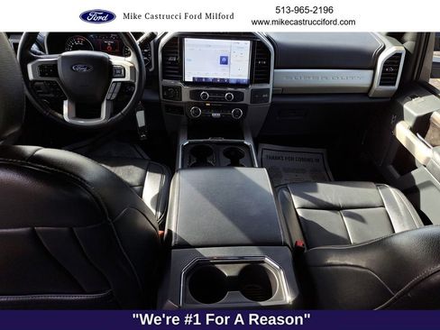 Used 2022 Ford F250 Lariat w/ Black Appearance Package image 10