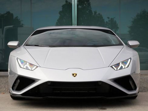 Used 2023 Lamborghini Huracan EVO image 5