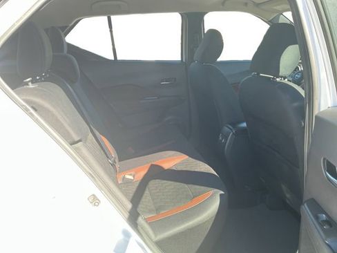 Used 2024 Nissan Kicks SR image 14