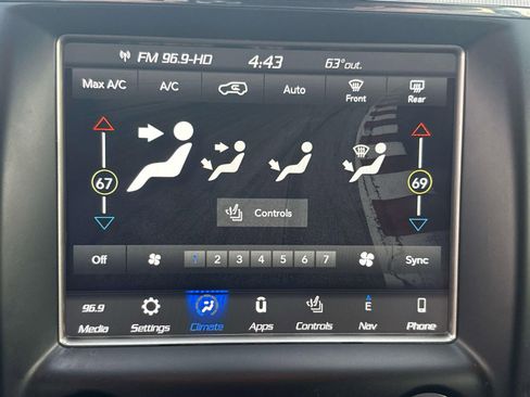 Used 2018 Jeep Grand Cherokee Limited image 14