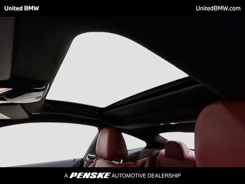Used 2023 BMW 430i Coupe w/ M Sport Package image 12