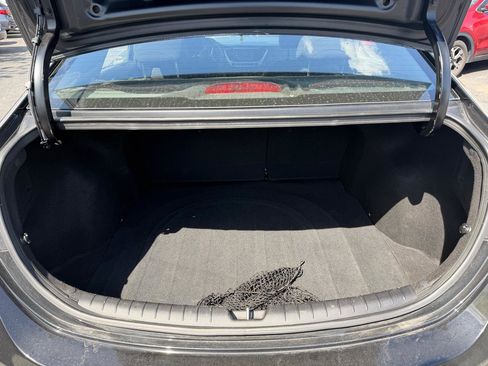 Used 2019 Hyundai Accent SE FWD image 11